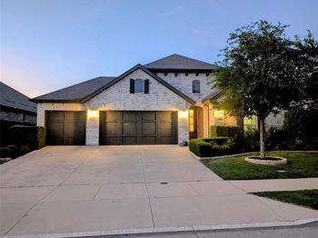 1506  Red Rose Trail 