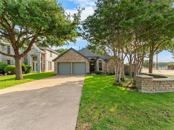2400  Lakeshore Drive , Flower Mound Texas 75028