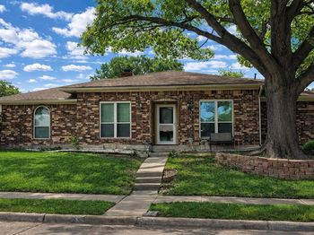 4905  Willowhaven Circle 