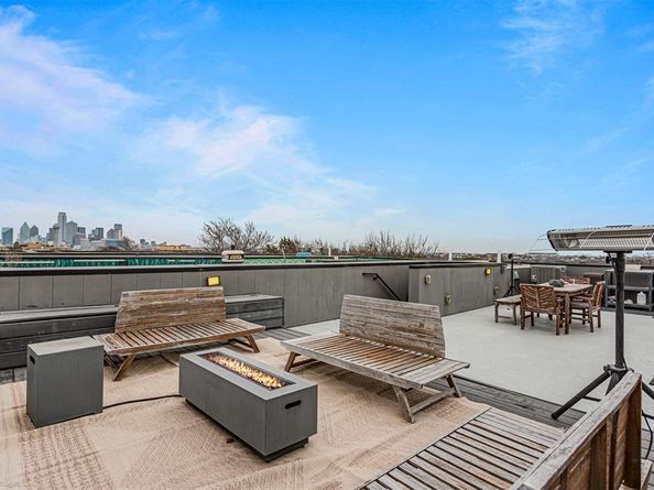 304  Mathey Court , Dallas Texas 75208