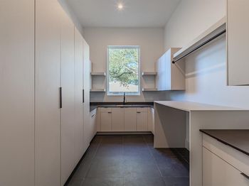 11232  Hillcrest Road 