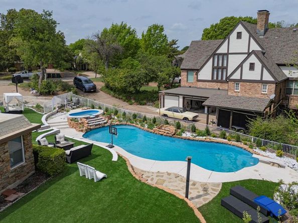 504  Cholla Court , Fort Worth Texas 76112