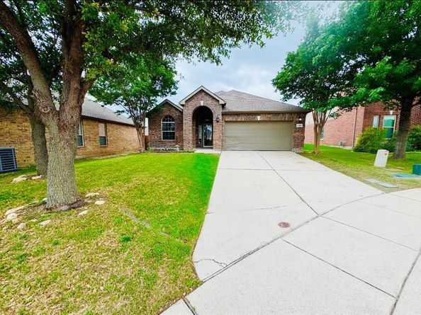 3304  Lone Brave Drive , Fort Worth Texas 76244