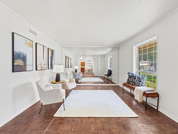 7609  Spring Valley Road , Dallas Texas 75254