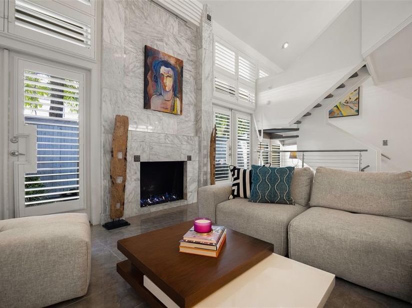 4114  Wycliff Avenue  6, Dallas Texas 75219