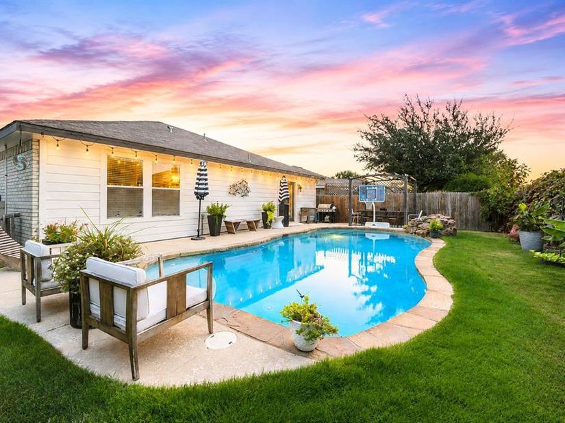 4136  Justin Drive , Fort Worth Texas 76244