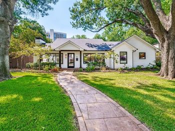 6124  Del Norte Lane 