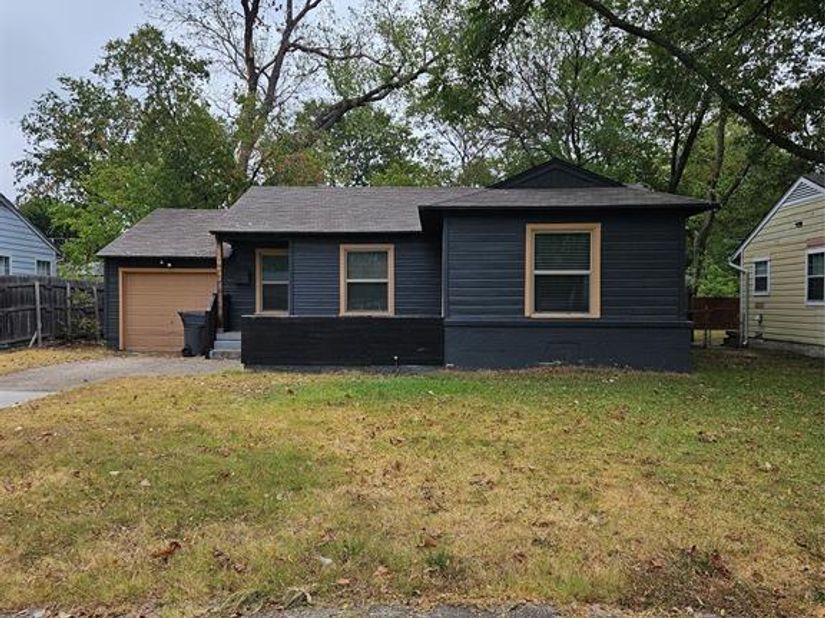 10630  Newcombe Drive , Dallas Texas 75228