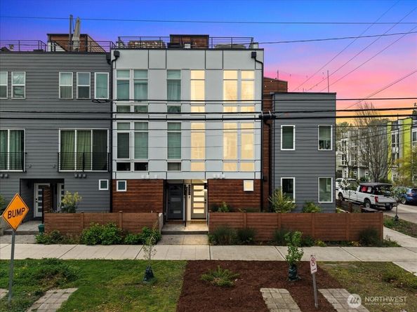 4301 26th Avenue SW, Seattle WA 98106