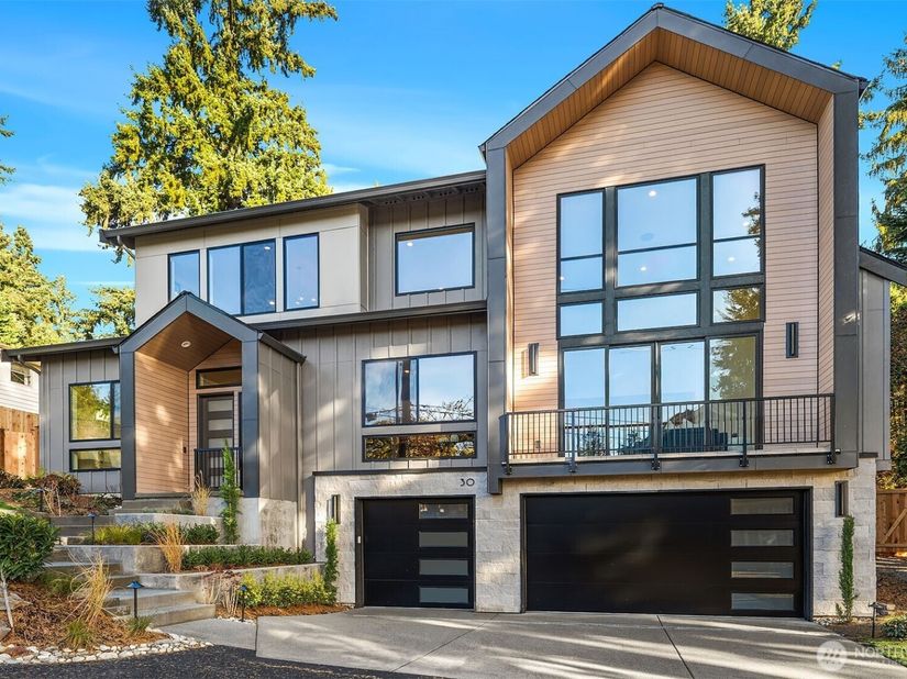 30 Enatai Drive, Bellevue WA 98004