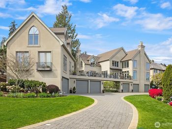 8496 NE Woodland Cove Drive