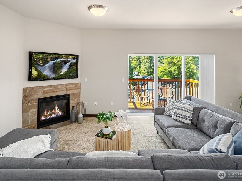 7236 212th Street SW B, Edmonds WA 98026
