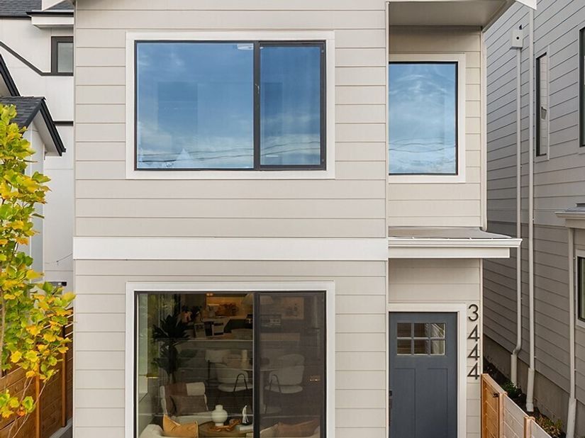3444 13th Avenue W C, Seattle WA 98119