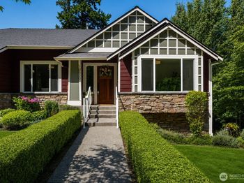 10530 NE 119th Place