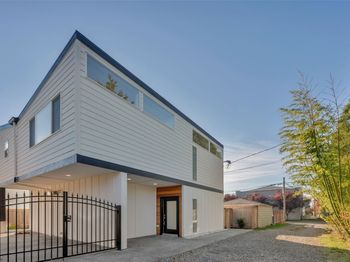 708 N 102nd