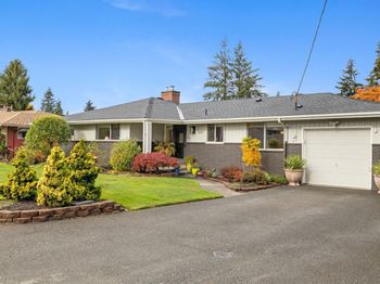 2517 Helena Lane