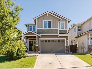 3820 Discovery Avenue SW