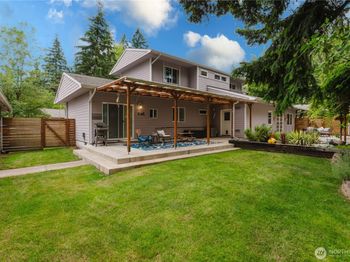 8706 NE 135th Place