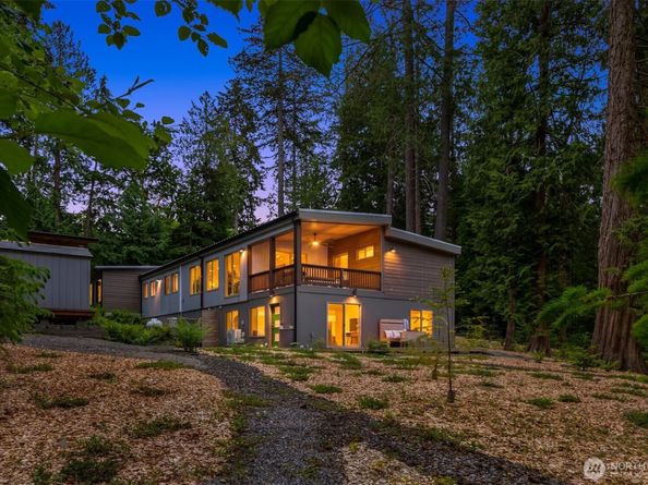 9720 NE Lofgren Road, Bainbridge Island WA 98110