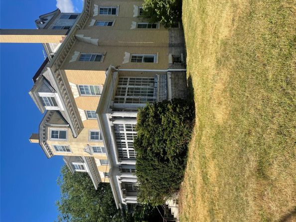 165 Summit Avenue, Mount Vernon NY 10550