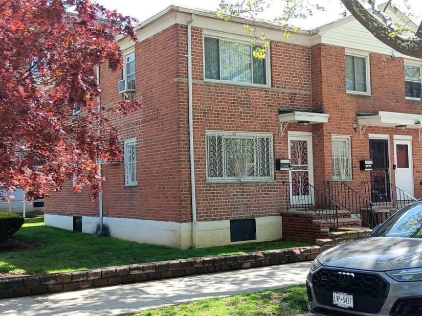 13824 68th Drive 1, Flushing NY 11367