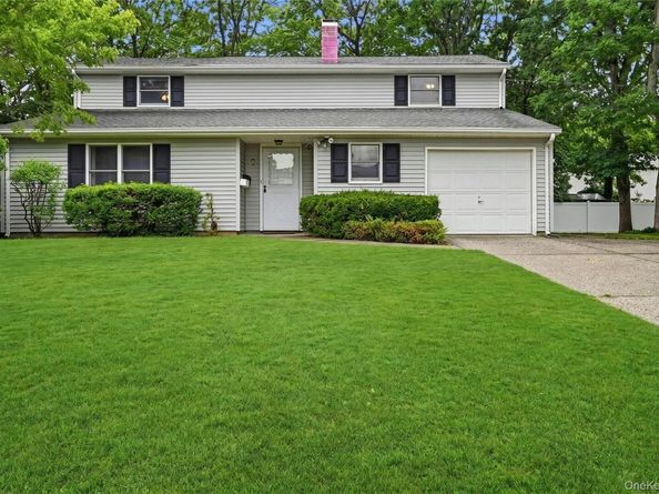 2 Cub Road, South Setauket NY 11720