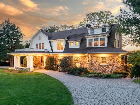 25 West Drive, Plandome NY 11030