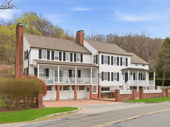 80 Shore Road, Cold Spring Harbor NY 11724