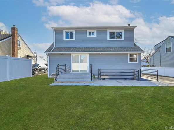 253 Meyer Avenue, Valley Stream NY 11580