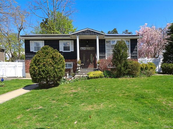 73 Rumford Road, Kings Park NY 11754