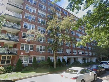 172-70 Highland Avenue
