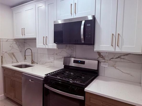 665 Thwaites Place 4N, Bronx NY 10467