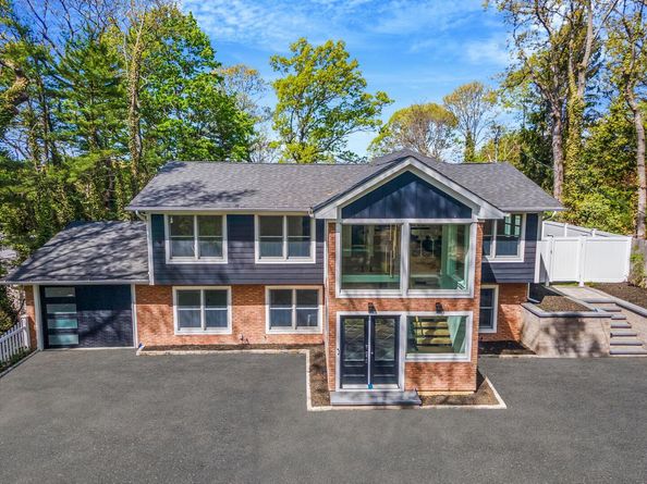 40 Friendly Road, Smithtown NY 11787