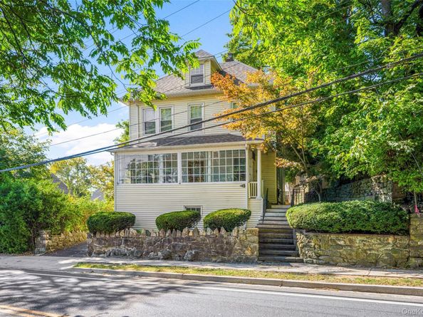 49 Weaver Street, Larchmont NY 10538
