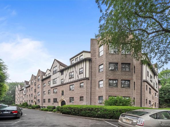 1440 Boston Post Road 8K, Larchmont NY 10543