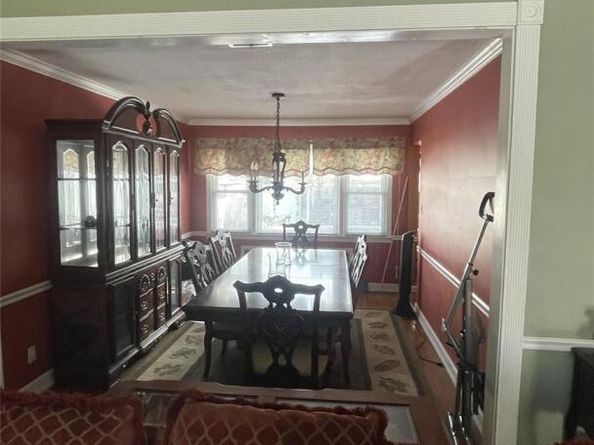 1070 Cramer Court, North Baldwin NY 11510