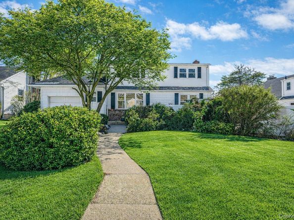 420 Devonshire Road, Baldwin NY 11510