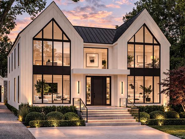 345 The Strand, East Marion NY 11939