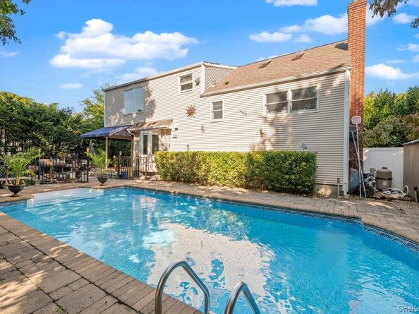 34 21st Street, Jericho NY 11753