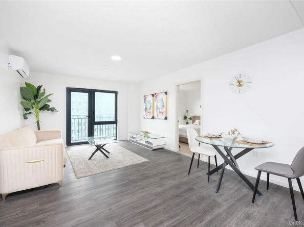 70-40 45th Avenue 2C, Woodside NY 11377