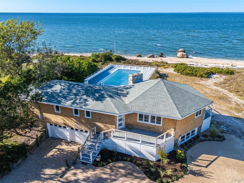 56875 Route 48, Greenport NY 11944