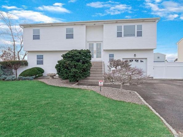 610 Windmill Avenue, West Babylon NY 11704