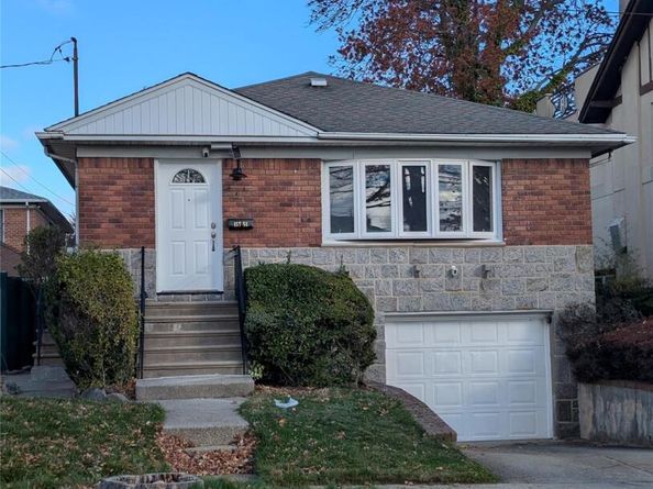 15751 12th Road, Beechhurst NY 11357