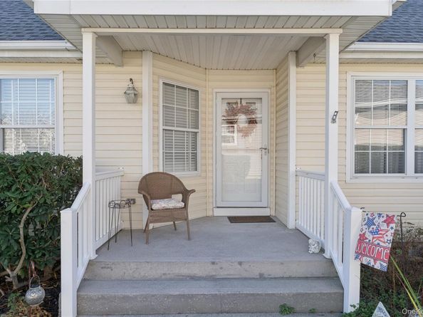 53 Goose Neck Lane, Riverhead NY 11901