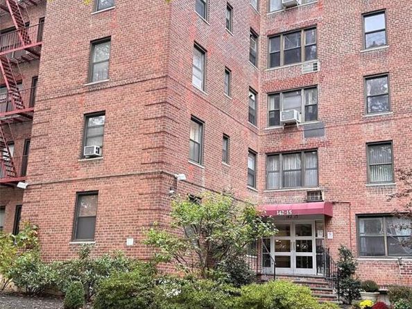 14215 26th Avenue 5F, Flushing NY 11354