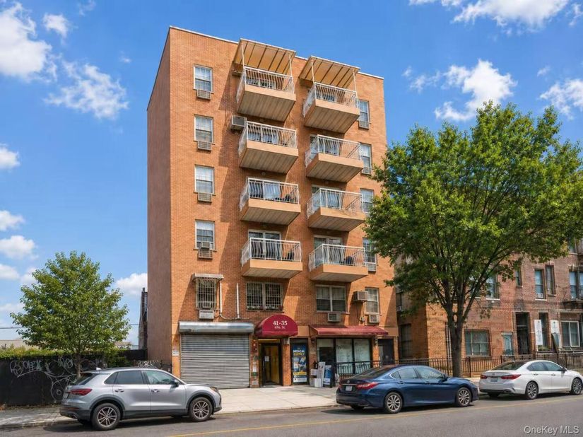41-35 67th Street 5C, Woodside NY 11377