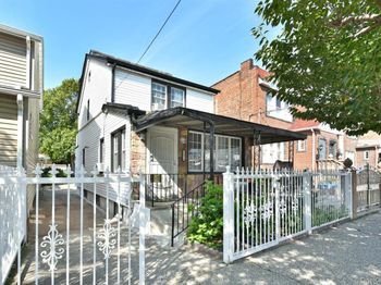 119-26 Inwood Street