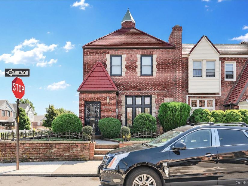 130-01 227th Street, Laurelton NY 11413