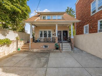 4558 Richardson Avenue