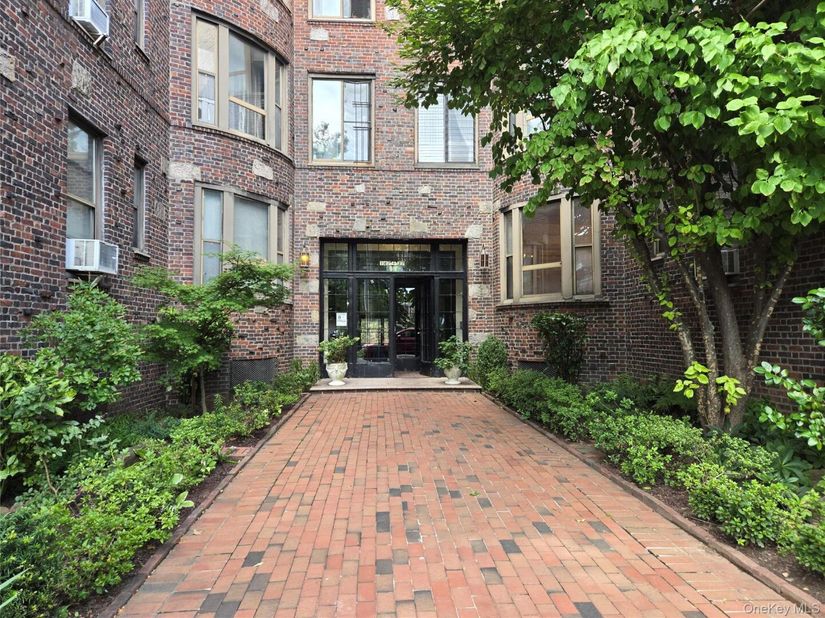 147-37 Beech Avenue 1G, Flushing NY 11355